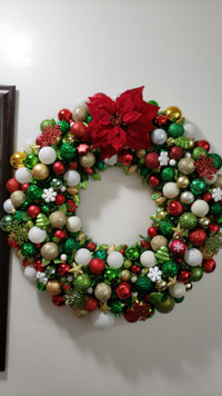 Large size 25" Christmas wreath, colourful ornaments