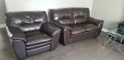 3- Piece Set Leather Sofa, Love Seat & Chair In Good Condition, View more