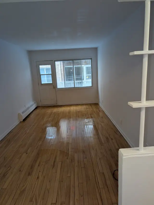 Rosemont, grand 3 1/2, près du parc