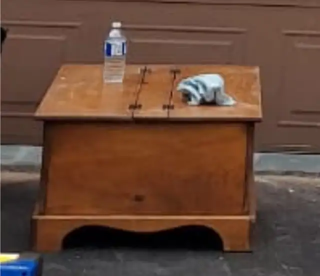 Vanity table,storage barn table in Other Tables in Mississauga / Peel Region - Image 6