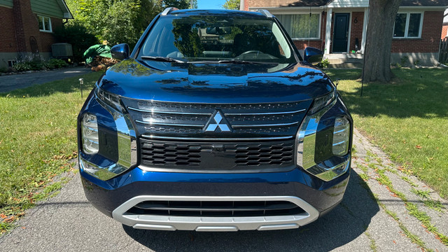  Mitsubishi Outlander PHEV SEL 2024 – 29 000 km dans Autos et camions  à Ville de Montréal - Image 3