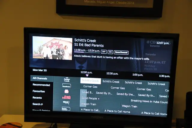 Led TV set cames with stand and remote control in Video & TV Accessories in St. Catharines - Image 4