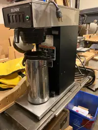 BUNN Coffee Brewer and Beverage Dispenser