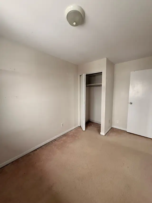 Private room for rent in Room Rentals & Roommates in Dartmouth - Image 7