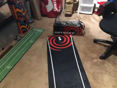 Putting Matt, View more