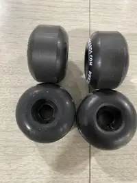 Skateboard wheels and trucks BNIB
