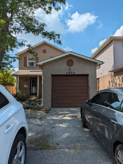 Private Room,Basement Vacant,Parking, Meadowvale,Urgent ,$600.0