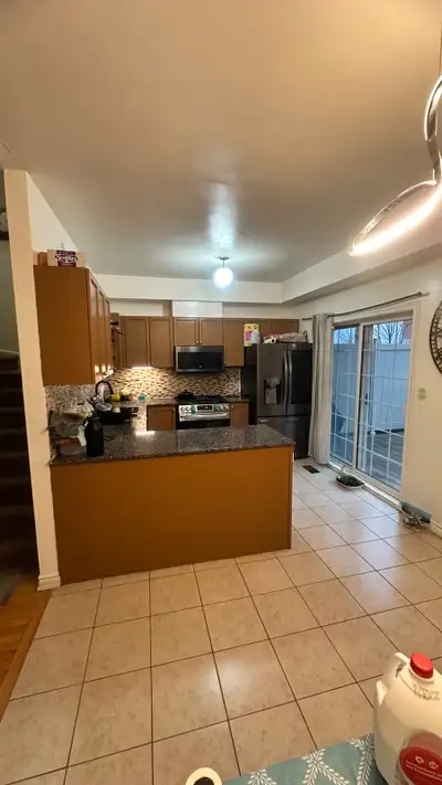 Room for Rent Only for girls in sharing $500/month ✅ Private Room ✅ Shared Washroom ✅ Parking Availa...
