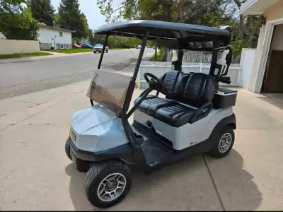 2020 Electric Club Car Tempo 48 volt Golf cart, Premium Seat,upgraded wheels, Club cover & Cooler, i...