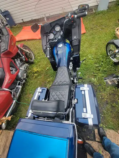 1982 CB900 Custom, 900cc, 9500 rpm, runs great, new battery July 9 2025 , starts instantly, stored i...