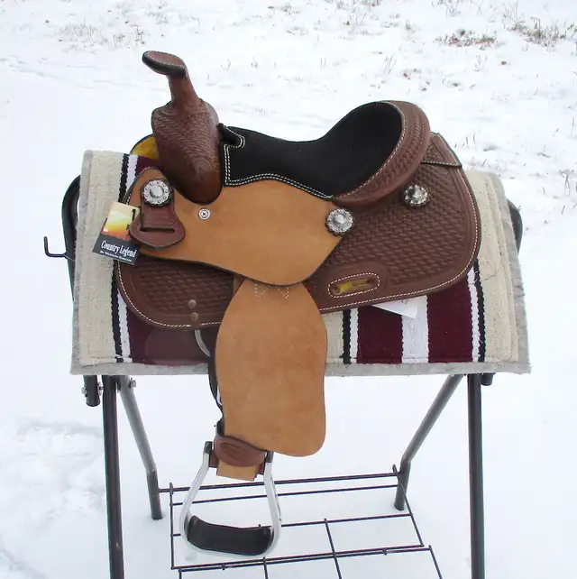 New 10" Mini Saddle, chestnut colour, will ship in Equestrian & Livestock Accessories in Dawson Creek - Image 3