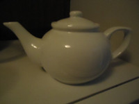 White glass type, tea pot with lid. New