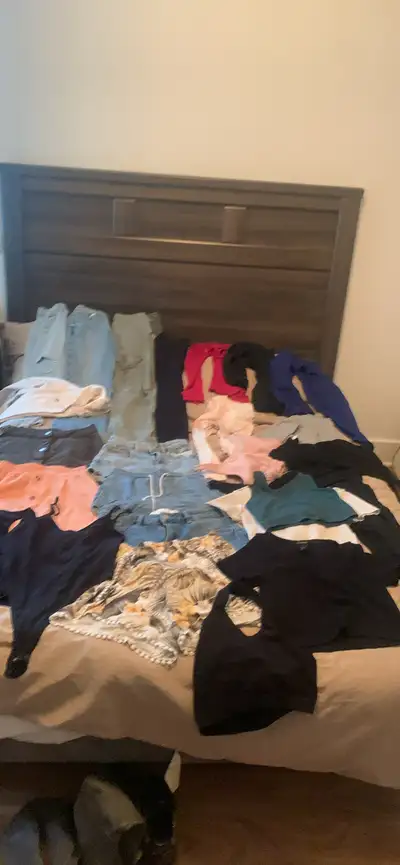 vêtements pour femme Small à vendre, View more