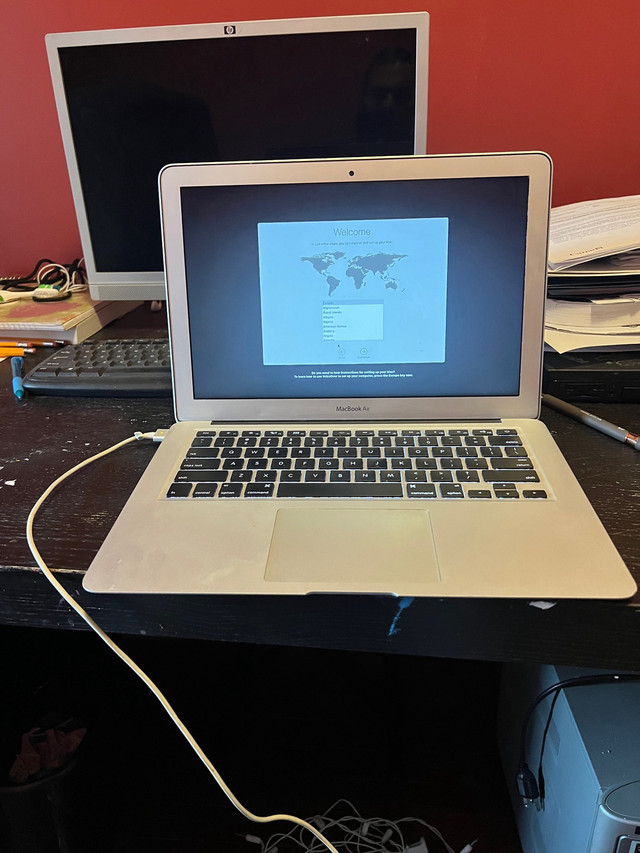 MacBook  in Laptops in La Ronge - Image 3