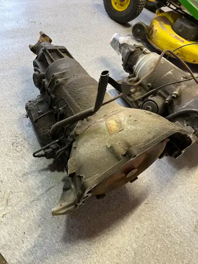 Turbo 400 transmission. Pulled from a 1 ton cube van. $300