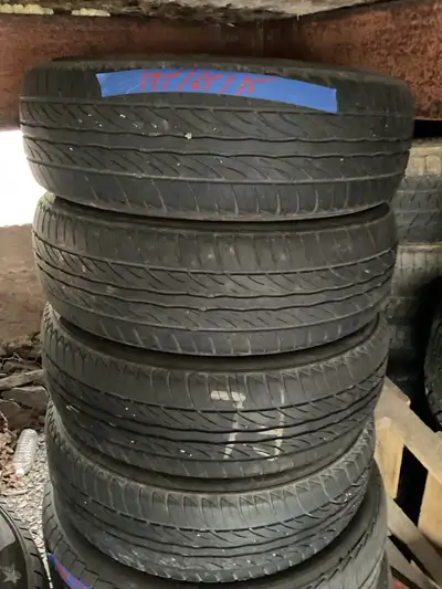 I am selling a set of used tires, size 195/65/15, ideal for various car models needing reliable all-...