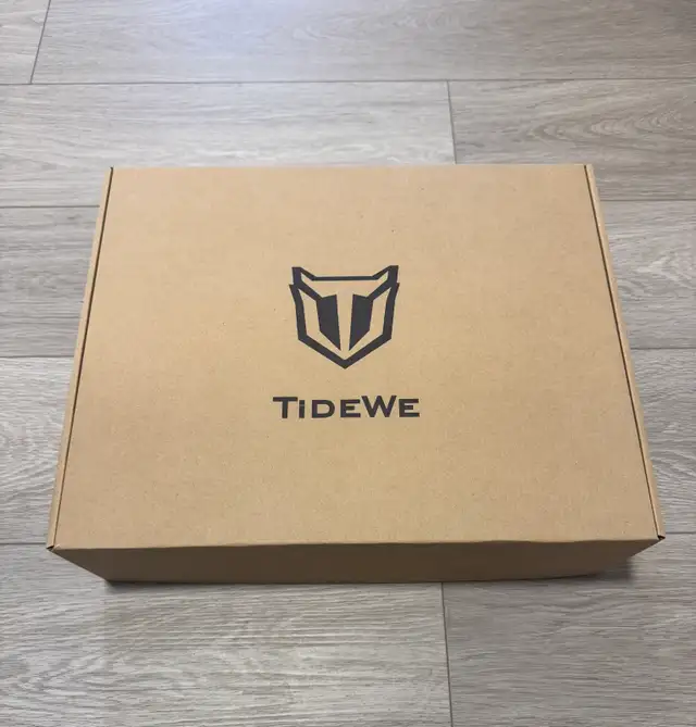 TideWe Waterproof Bootfoot Waders for Men and Women in Other in Calgary - Image 3