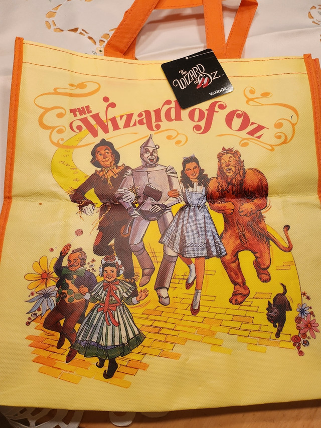 Brand New The Wizard Of Oz Bag in Arts & Collectibles in Thunder Bay - Image 2