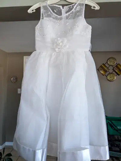 Vintage Youth White Gown Size 10/12, View more