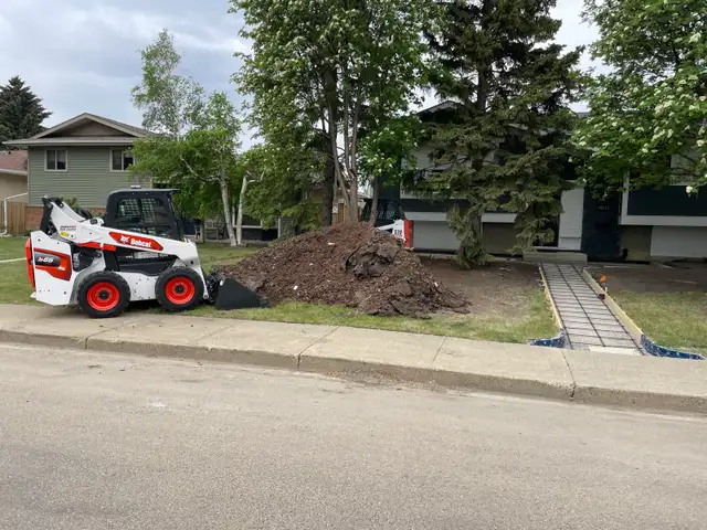 BOBCAT SKIDSTEER SERVICES 476382065916661760