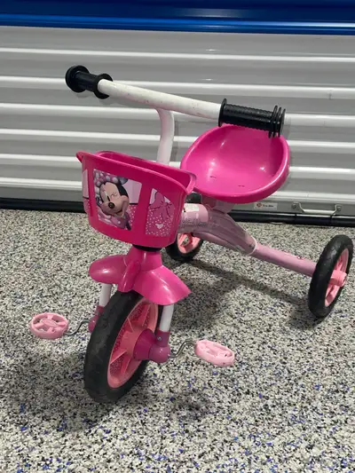 Minnie Mouse Toddler Tricycle, View more