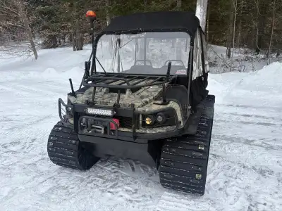 Je vends mon Argo Conquest Outfitter 800 8x8, un véhicule tout-terrain robuste 2021. Ce véhicule est...