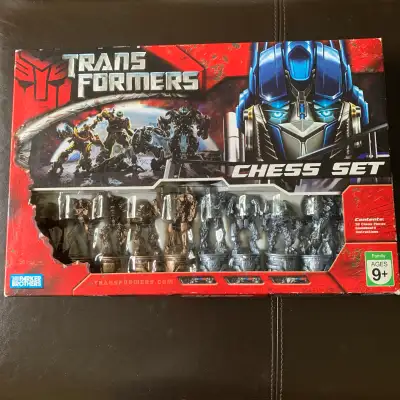 2007 Hasbro Transformers Chess Set by Parker Brothers. Complete. The pieces are made of a heavy plas...