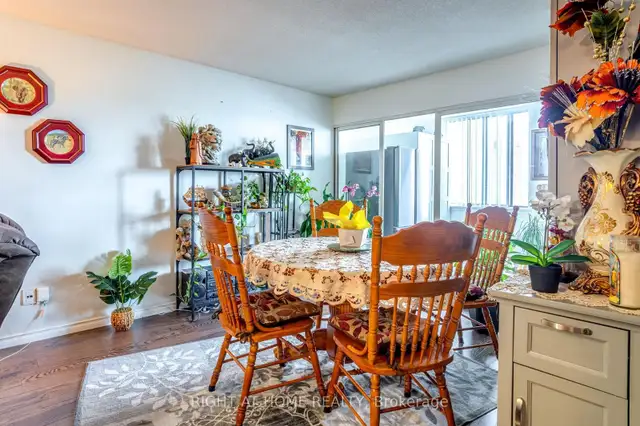 1208-80 Alton Towers Circle 2Bed2Wr ***SOLD*** in Condos for Sale in City of Toronto - Image 12