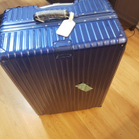 26 " luggage like new only use one time