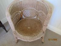 VINTAGE RATTAN/ROPE CIRCULAR CHAIR