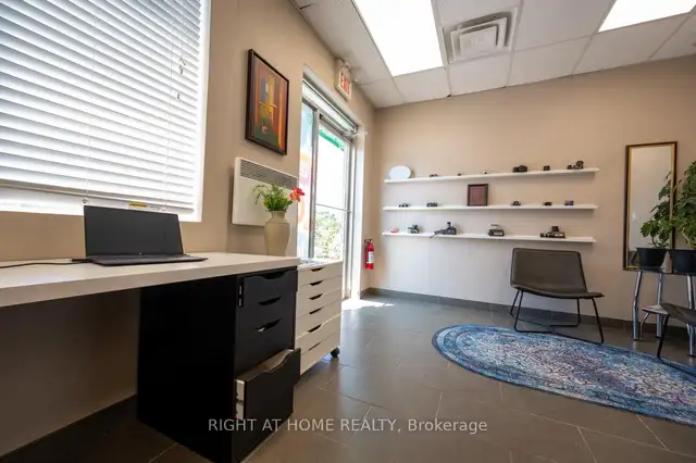 Other Brock Road/Clements Road- Commercial for Sale633512979384331215