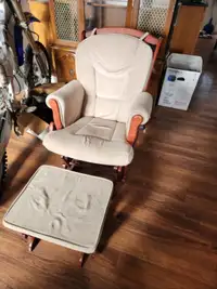 Rocking chair and foot rocker