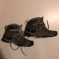 Keen Mens Waterproof Boots Size 8
