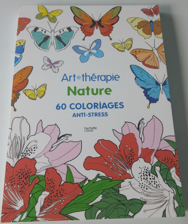 Lot de 2 Livres de Coloriage pour Adulte dans Autre  à Ville de Québec - Image 4