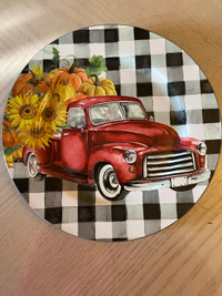SET of 6 ASHLAND FALL HARVEST FARMHOUSE RED TRUCK CHARGER plate