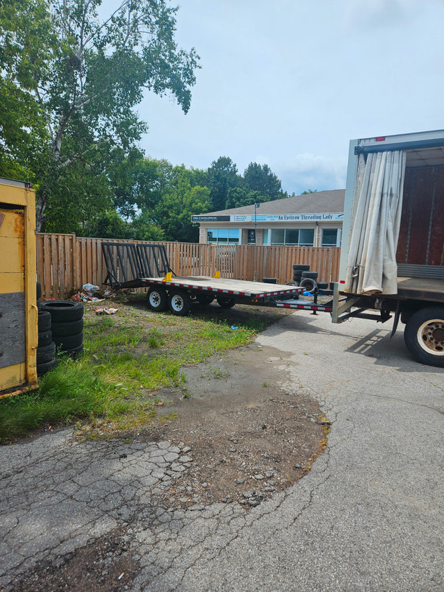 Box truck in Cars & Trucks in Oshawa / Durham Region - Image 4