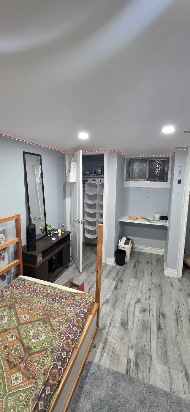 Basement Room for Rent – Prime Eglinton & Midland in Long Term Rentals in City of Toronto - Image 11
