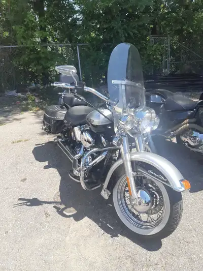2003 Harley Davidson 100th Anniversary Silver 60863 kms
