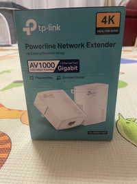 Almost brand new TP link wifi extender AV1000