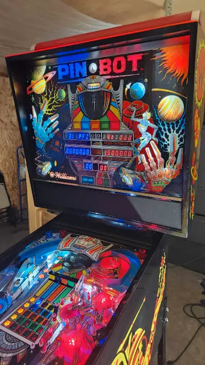 High end restoration on this Williams Pinbot. Every nut and bolt has been removed and replaced. Full...