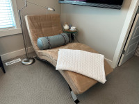 Beautiful microfibre chaise lounger