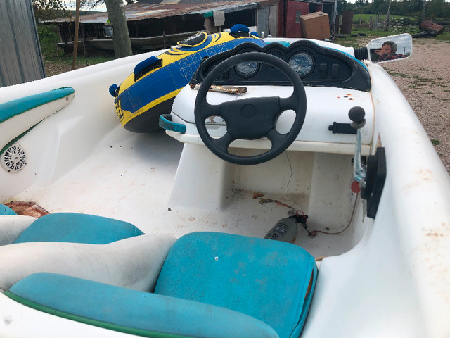 Boat in Powerboats & Motorboats in Moncton - Image 2