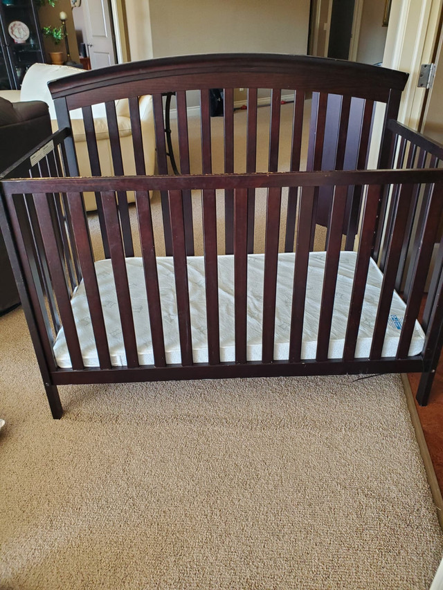 Baby Crib in Cribs in Strathcona County