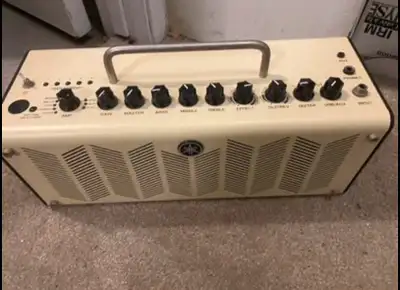 Yamaha Guitar Practice Amp FX white - THR10, View more