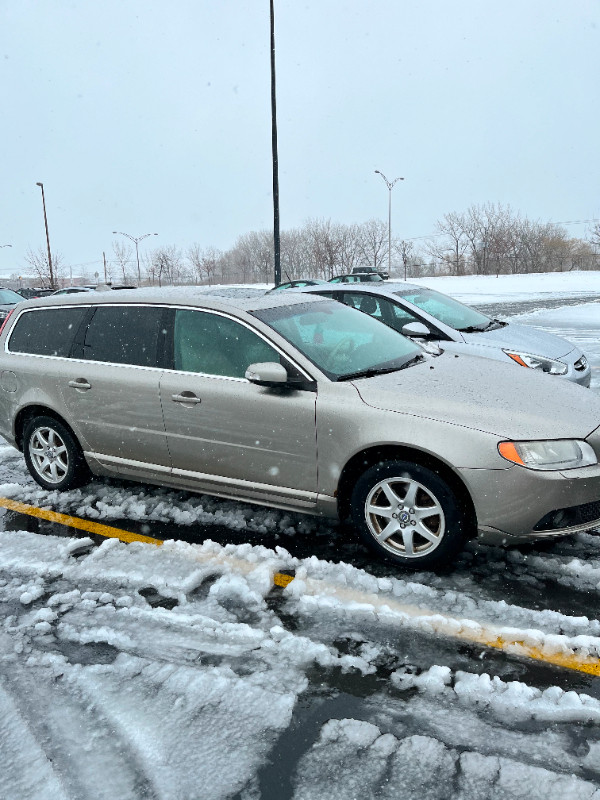 Volvo V70 dans Autos et camions  à Longueuil/Rive Sud - Image 2