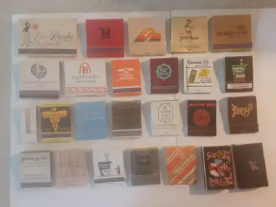 Super lot de 25 cartons d'allumettes d'hotel, Motel et Restaurants a travers le monde....vous avez:...