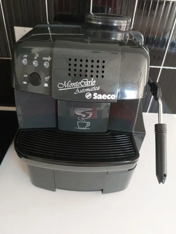 Saeco Espresso Cappuccino Coffee Machine in Coffee Makers in Mississauga / Peel Region - Image 6