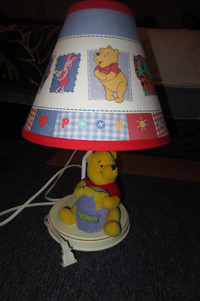 Winnie the Pooh Lamp Classic great condition