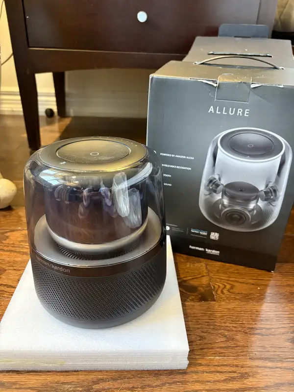 Harman Kardon ALLURE bluetooth speakers in Speakers in Markham / York Region - Image 5