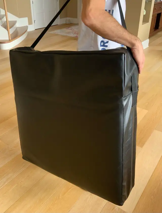 folding bed for MB Sprinter, Camper, sits on front seats, new! in RVs & Motorhomes in Bedford - Image 4